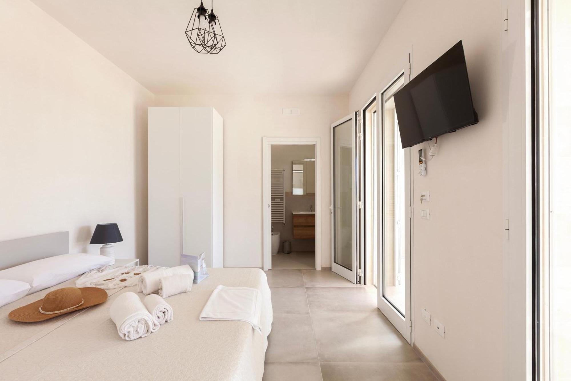 Villa La Reimunda - Happy Rentals Otranto Exterior photo