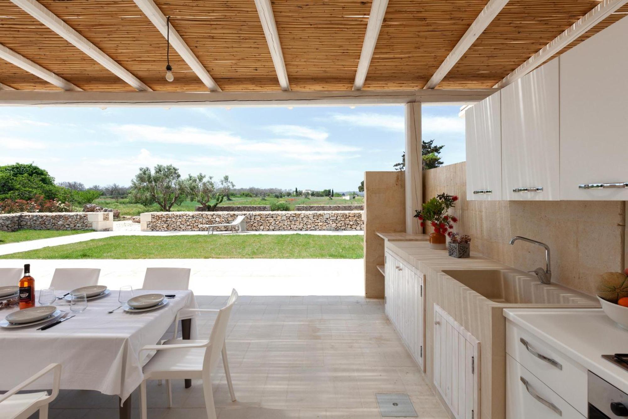Villa La Reimunda - Happy Rentals Otranto Exterior photo